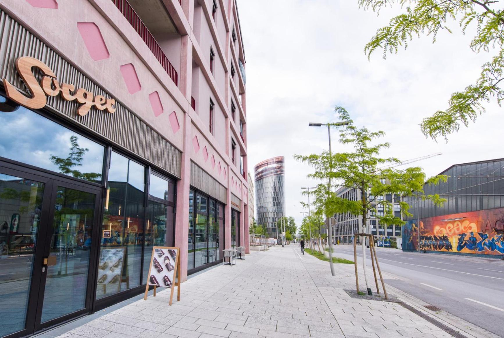 Muzeta Graz - Eco-Friendly Parkview Holiday Apartments In Graz'S Smart City Bagian luar foto